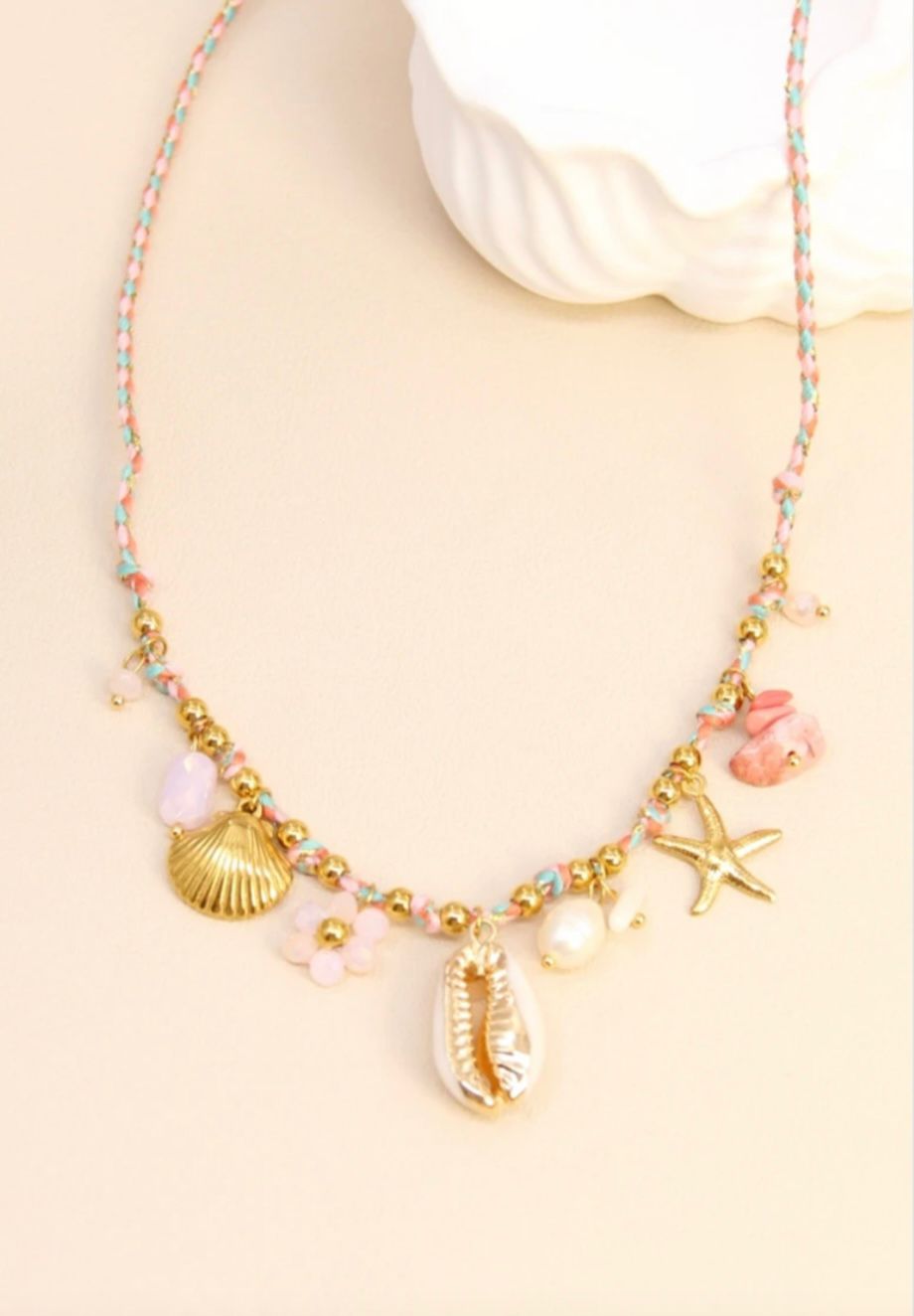 Collier Naya